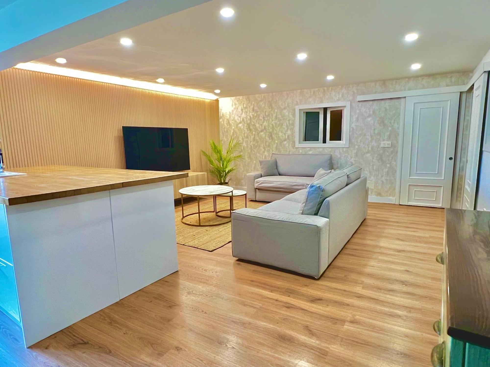 Apartamento Home Santo 圣地亚哥－德孔波斯特拉 外观 照片